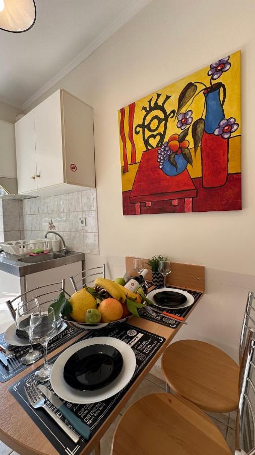 Patra's Centre Apartment Екстериор снимка