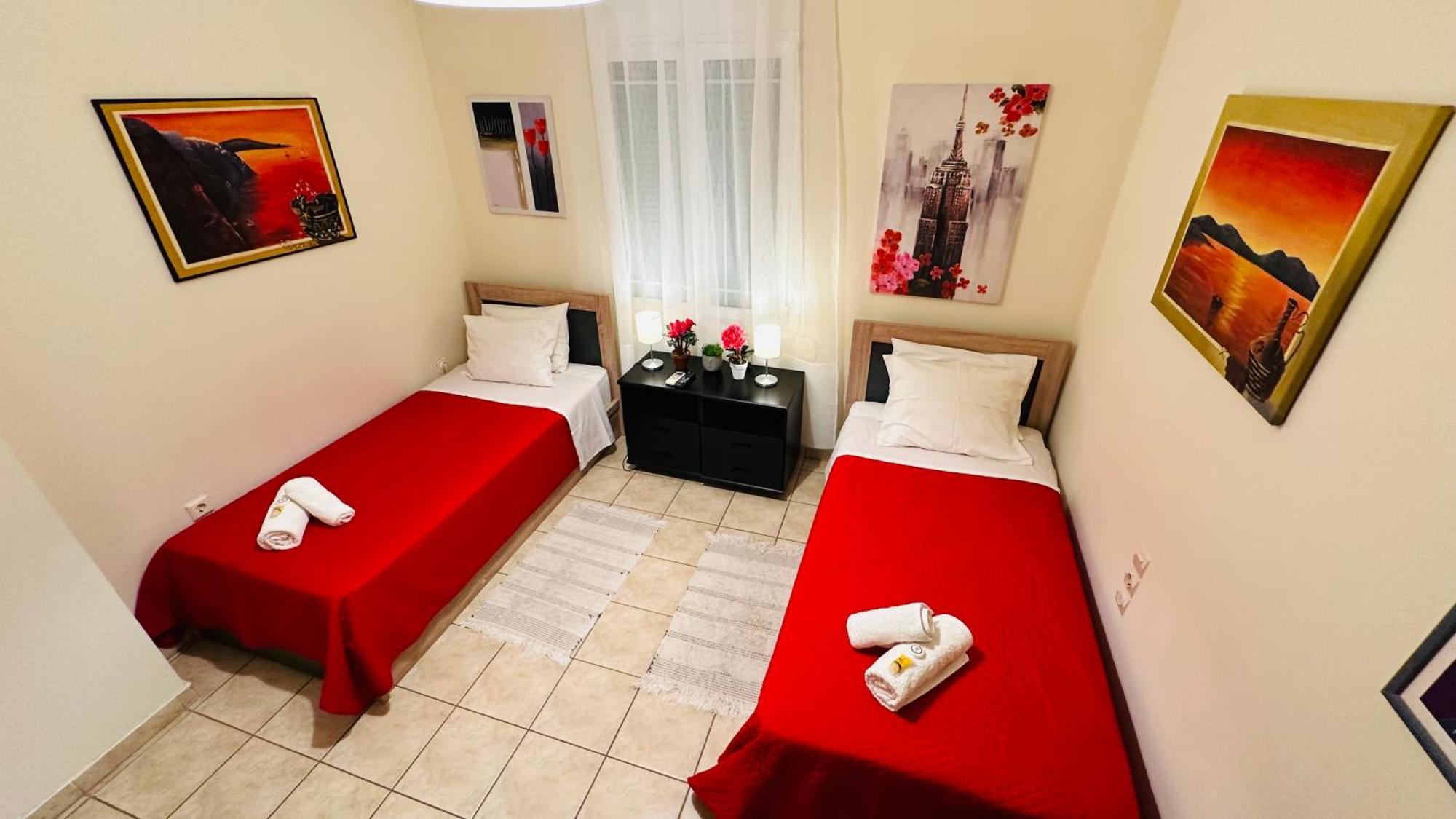 Patra's Centre Apartment Екстериор снимка