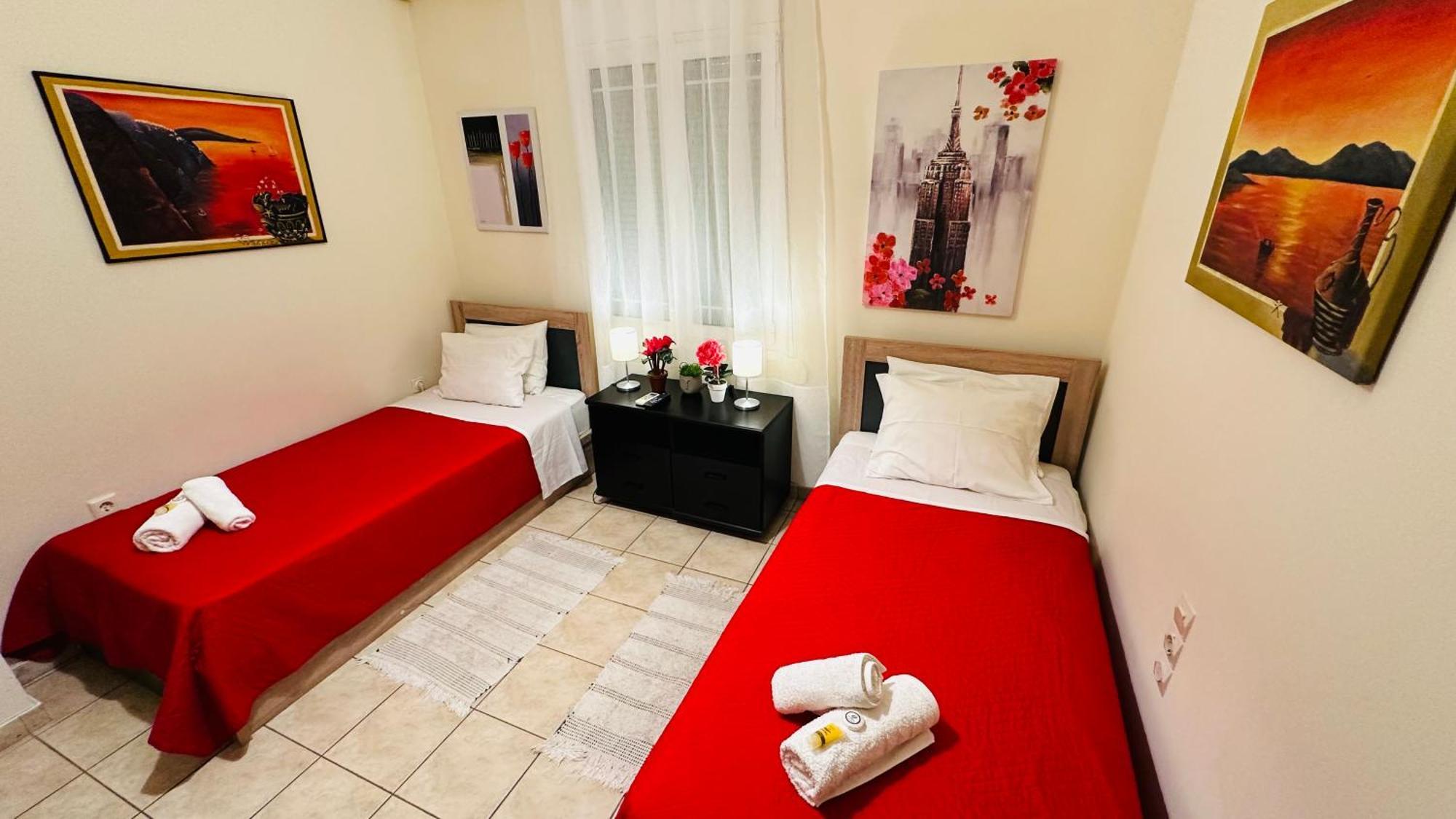 Patra's Centre Apartment Екстериор снимка
